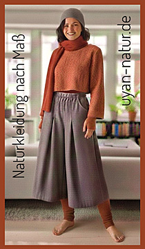  Video Hosenrock aus Schurwoll-Kammgarn